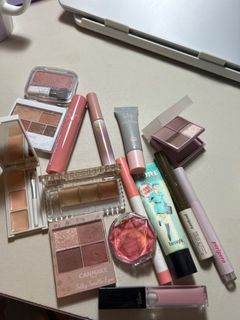 （分類：）位於 。 由 _sylvanian 提交（商品編號 1369240235，圖片 1）。簡介： 。