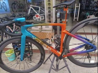 （分類：）位於 。 由 chak0917 提交（商品編號 1369267004，圖片 1）。簡介： 。