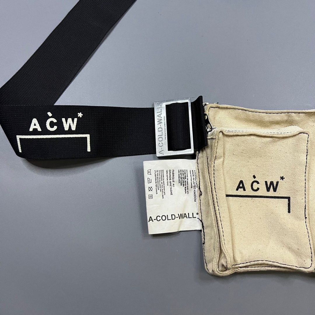 ACW - A Cold Wall - Tri Pocket Canvas Utility Holster Bag (Category: Sling Bags) located in Paranaque City. Submitted by millennial_goodz (Listing ID 1369225342, Image 3). Description: WTS ACW by Samuel Ross - A Cold Wall Tri Pocket Canvas Utility Holster Bag One Size Authentic - Excellent P3,499 only DM.