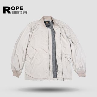 (Kategori: ) berada di . Dikirim oleh ropmarket (ID iklan 1369257152, Gambar 1). Deskripsi: .