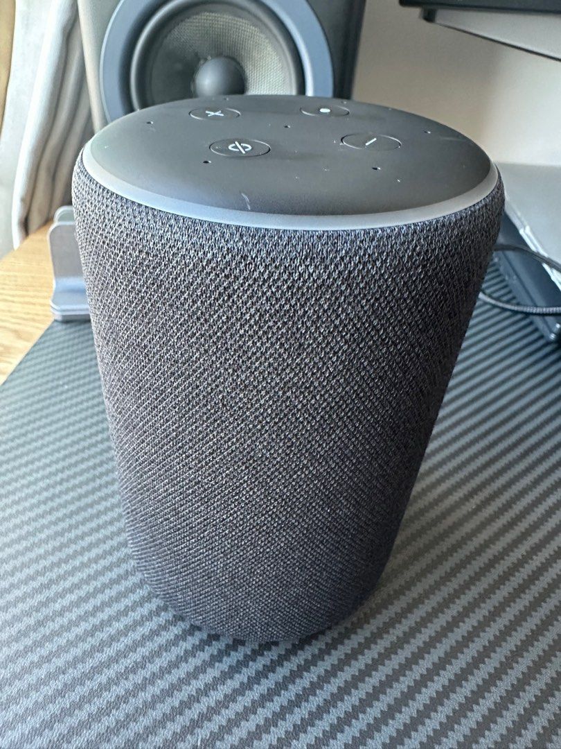 Amazon Echo 2nd （分類：Soundbar、揚聲器、藍牙喇叭、耳擴）位於 Hong Kong。 由 cmc228 提交（商品編號 1369234569，圖片 1）。簡介： 。