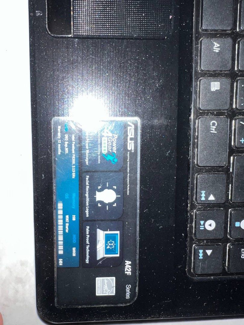 Asus laptop with charger (Category: Laptops & Notebooks) located in Manila. Submitted by nyxlising57972 (Listing ID 1369261713, Image 3). Description: Issue: battery Need naka-plug sa charger para magamit. Still working smoothly..