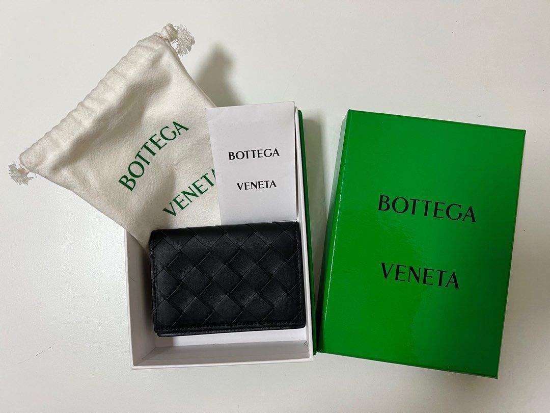 Authentic Bottega Veneta Card Holder Black (Category: Luxury Bags & Wallets) located in Quezon City. Submitted by breakmyfashion (Listing ID 1369282948, Image 1). Description: Mint condition as it was unused after unboxing. Made in Italy Comes with box and card. .