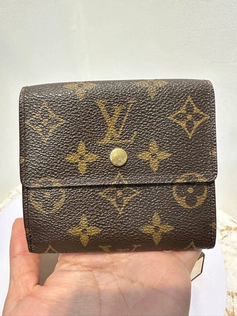 Authentic L V Elise Small wallet (Category: Luxury Bags & Wallets) located in Quezon City. Submitted by jhaediah (Listing ID 1369316717, Image 3). Description: - Authentic 💯 - L V Elise Small wallet - Inclusion: with original dustbag & box only .