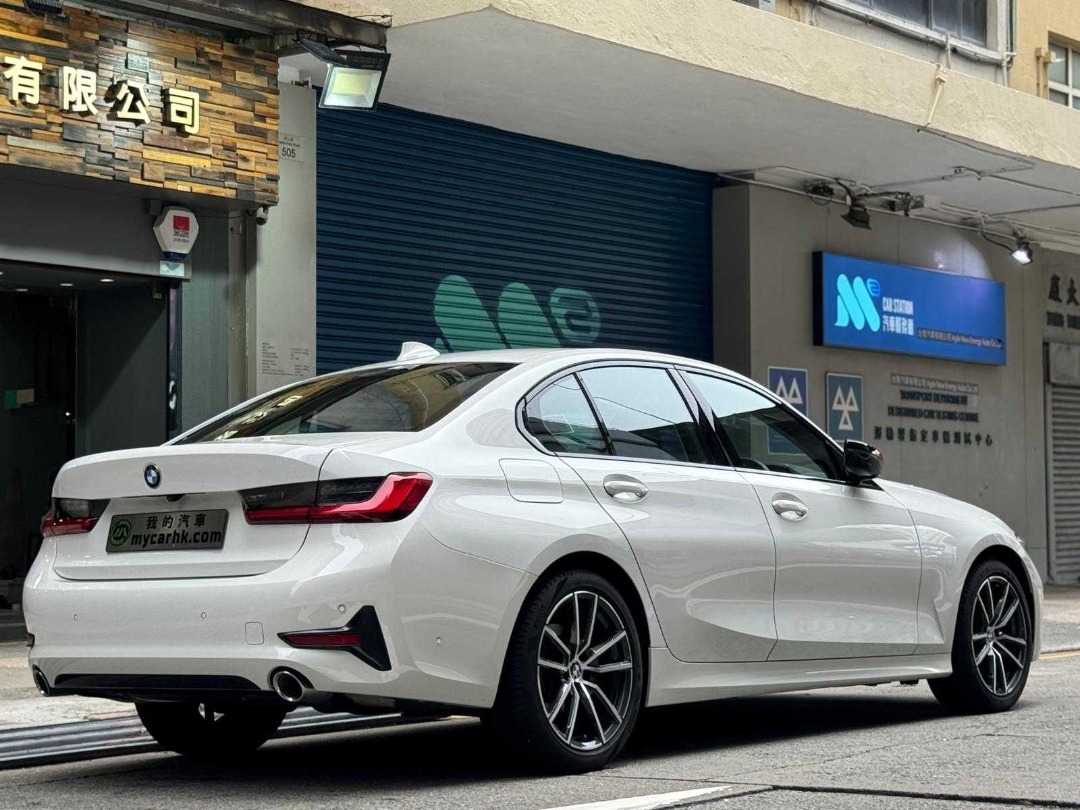 BMW 318I SALOON SPORT Auto62863128310146112