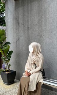 (Category: ) located in . Submitted by iffaadnan21 (Listing ID 1369308161, Image 1). Description: .