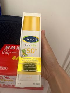 （分類：）位於 。 由 bo1114 提交（商品編號 1369178760，圖片 1）。簡介： 。