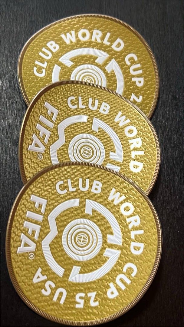 FIFA WORLD CLUB CUP PATCH USA 2025 REAL MADRID (Category: Stamps & Prints) located in Singapore. Submitted by sportscorner (Listing ID 1369185191, Image 1). Description: FIFA WORLD CLUB CUP PATCH USA 2025 REAL MADRID.
