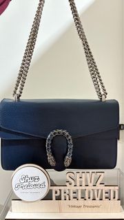 (Category: ) located in . Submitted by shvzpreloved (Listing ID 1369307393, Image 1). Description: .