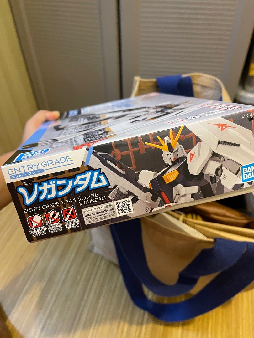 Gunpla (toys and robot puzzle) (Category: Gundam & Model Kits) located in Taguig. Submitted by jandawithlove (Listing ID 1369239898, Image 3). Description: never used brandnew.