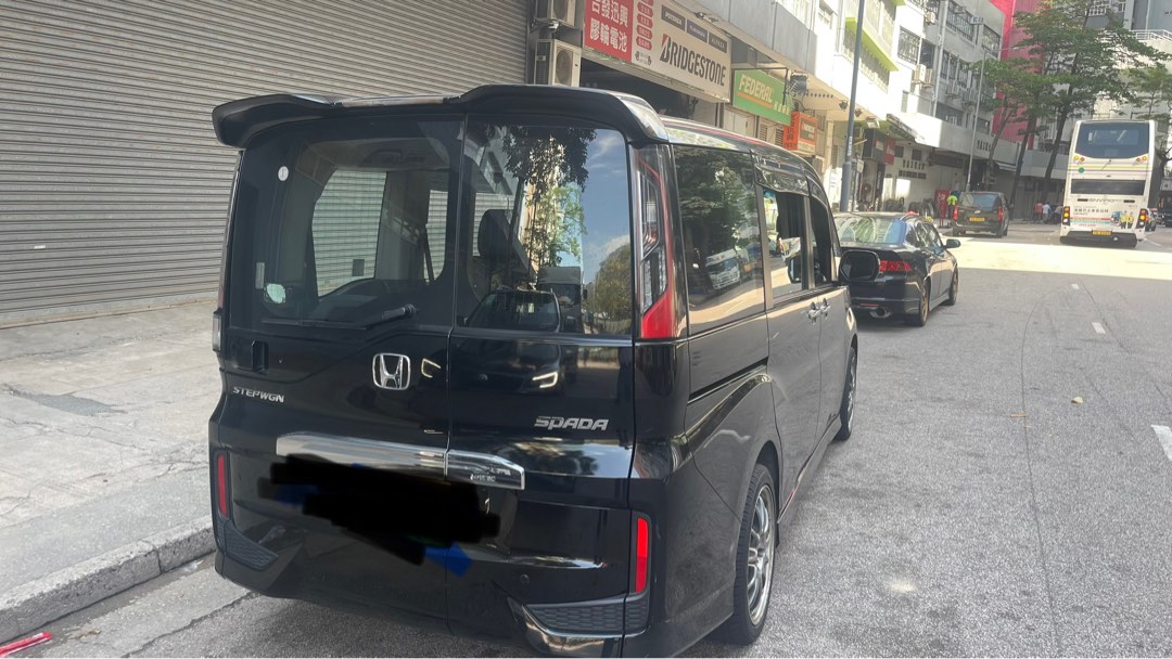 Honda Stepwagon 1.5 Spada (A)62863128443138112