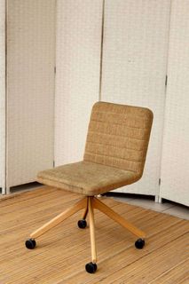 (Category: ) located in . Submitted by FurnitureGallery (Listing ID 1369275333, Image 1). Description: .
