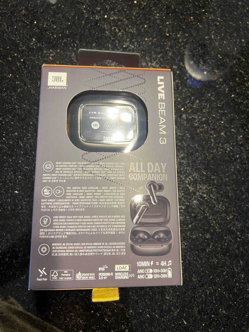 JBL Live Beam 3 Bluetooth Earbuds (Category: Earphones) located in Singapore. Submitted by 4verhappie (Listing ID 1369138726, Image 2). Description: Noise cancelling.