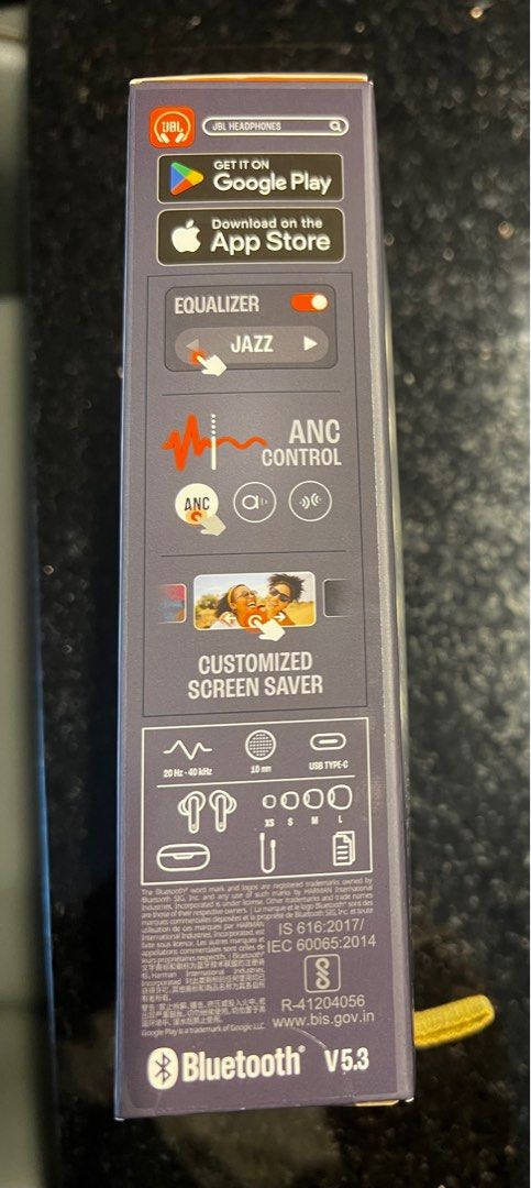 JBL Live Beam 3 Bluetooth Earbuds (Category: Earphones) located in Singapore. Submitted by 4verhappie (Listing ID 1369138726, Image 3). Description: Noise cancelling.