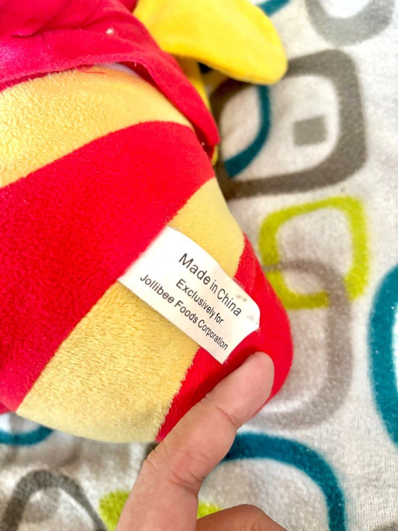 Jollibee Talk n Blush Doll (Category: Designer & Blind Box Toys) located in Taytay. Submitted by michidc (Listing ID 1369170423, Image 3). Description: Jollibee Talk n Blush Doll 2500 only (Wala na sa Stores nito) Brand new Lost dust bag 9/10 needs cleaning Selling as is Di na kasi natest ulit Buy at your own risk.