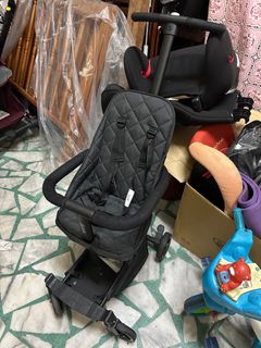 由 zora112233 (刊登 ID 1369162190，圖片 1) 提交，位於 的 (類別：)，說明：。