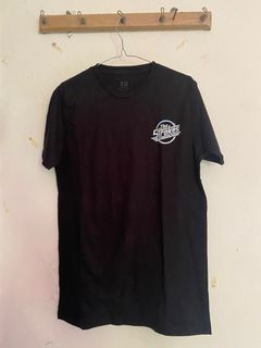 (Kategori: ) berada di . Dikirim oleh ripcloth (ID iklan 1369207699, Gambar 1). Deskripsi: .