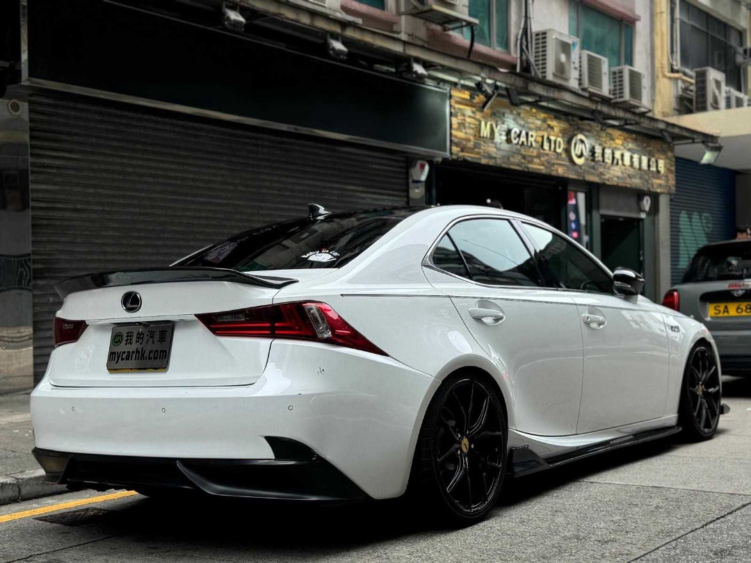 Lexus IS300H F SPORT Auto62863171825921112