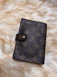 (Category: ) located in . Submitted by japanluxpallete (Listing ID 1369286530, Image 1). Description: .
