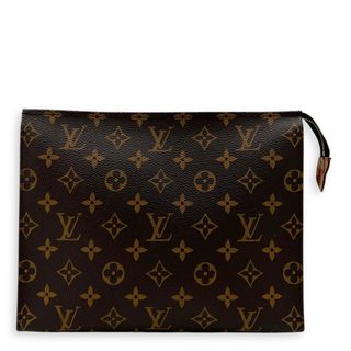 (Category: ) located in . Submitted by carousellluxury (Listing ID 1369194282, Image 1). Description: .