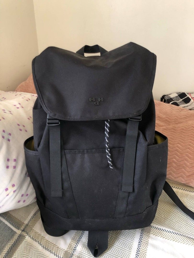 Mah Shiro 17inches Backpack Black (LP 1000) (Category: Backpacks) located in Balanga. Submitted by jichuprints (Listing ID 1364536699, Image 1). Description: LAST PRICE POSTED Once used on a beach trip. No issues. RFS: In need of urgent cash..