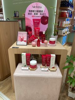 由 stacyc_beauty (刊登 ID 1369254332，圖片 1) 提交，位於 的 (類別：)，說明：。