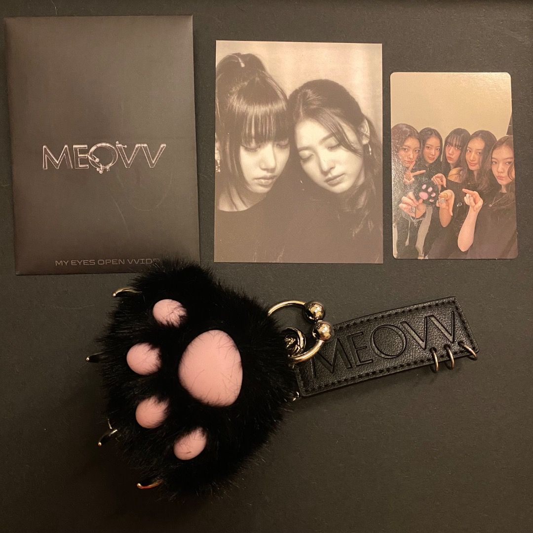 MEOVVミヤオ JELLY PAW ver. キーリングトレカシークレット MEOVV