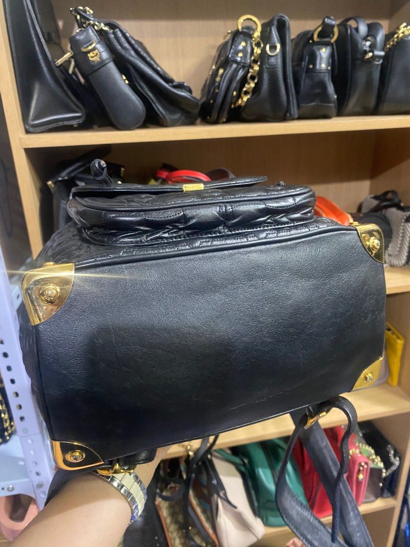 metrocity backpack (Category: Luxury Bags & Wallets) located in Zamboanga. Submitted by luxuries21 (Listing ID 1369141474, Image 2). Description: .