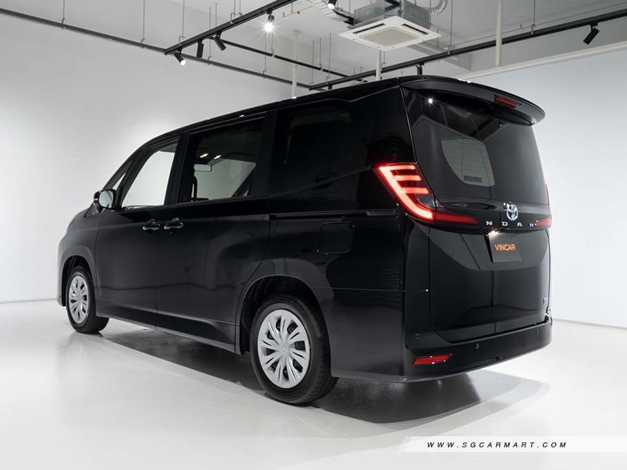$107 only! Car rental phv! Hybrid noah62872682473730112