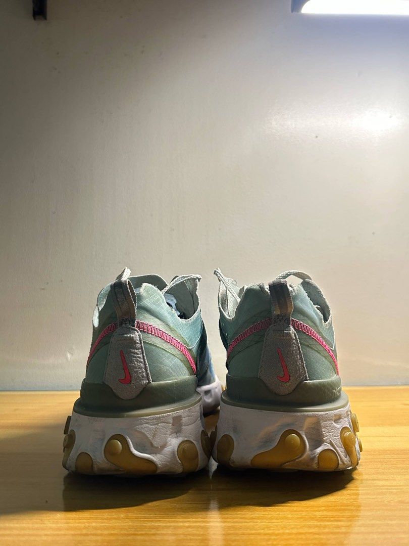 Nike React Element 87 “Blue Tint” (Category: Sneakers) located in Manila. Submitted by iheathcliff (Listing ID 1369199380, Image 2). Description: Nike React Element 87 “Blue Tint” - size 9 - 9/10 cond - slight dirt, signs of minimal usage - no seps - replacement box.