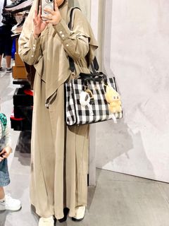 (Kategori: ) berada di . Dikirim oleh yayas.preloved (ID iklan 1369239585, Gambar 1). Deskripsi: .