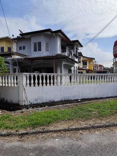 (Category: ) located in . Submitted by muhdnaxirul (Listing ID 1369141090, Image 1). Description: .