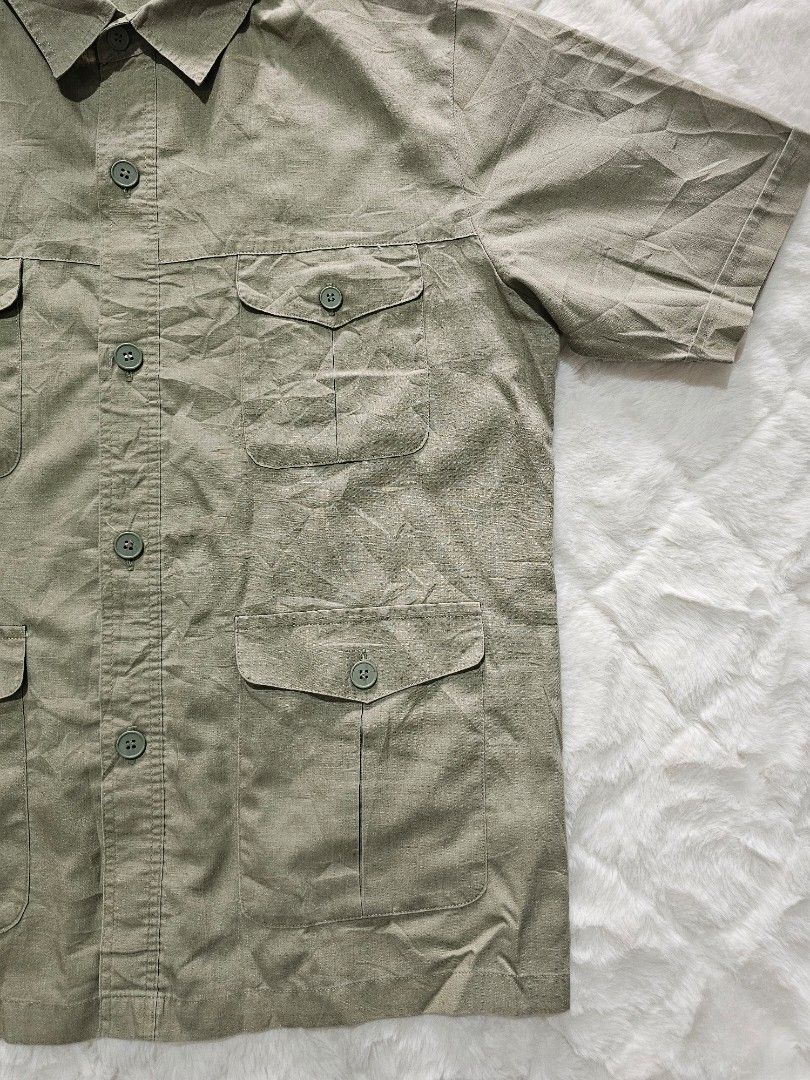 Safari shirt japan (Category: Tshirts & Polo Shirts ) located in Davao. Submitted by workwear_stuff (Listing ID 1369172004, Image 3). Description: Safari Shirt Japan Condition 9/10 Color Rate 9/10 Width 23 Length 30 M - 450 + SF.