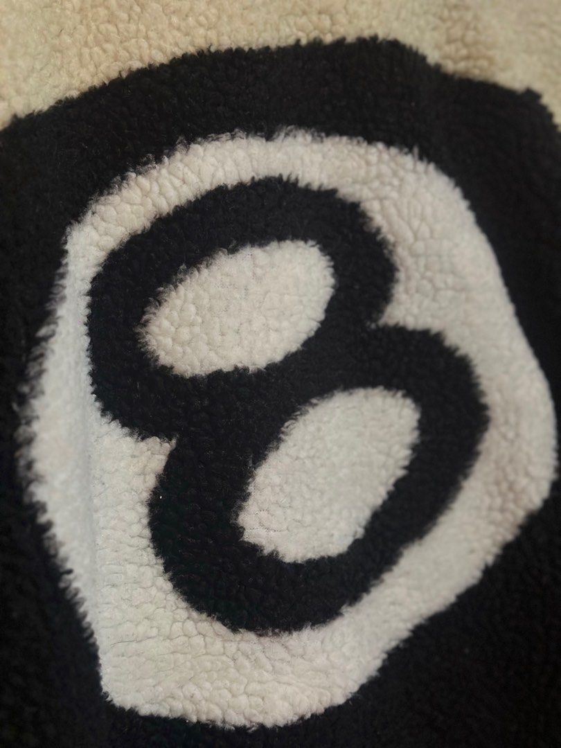 Stussy 8 ball sherpa jacket (Category: Coats, Jackets and Outerwear) located in Manila. Submitted by sheesh_minecraft (Listing ID 1369235713, Image 2). Description: ‼️Rush ‼️ STUSSY 8 ball sherpa jacket Negotiable sz S 23L-23W.