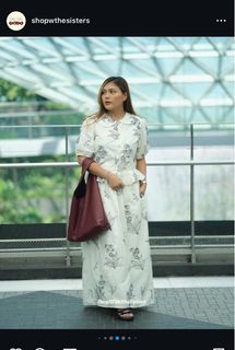 (Category: ) located in . Submitted by clearmywardrobenn (Listing ID 1369158711, Image 1). Description: .
