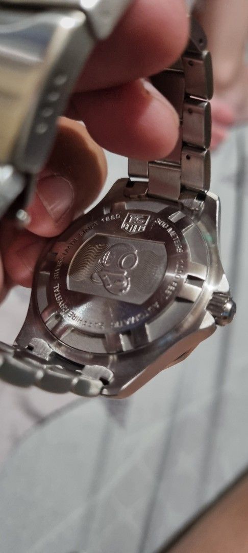 Tag Heuer Aquaracer (Category: Luxury Watches) located in Manila. Submitted by jett.jett (Listing ID 1369267464, Image 3). Description: for sale Tag Heuer Aquaracer WAB2011 Automatic, Sapphire Crystal very good condition Unit only with extra bracelet links 09393812372.