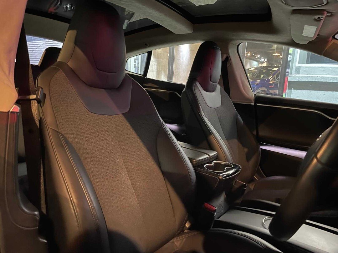 Tesla MODEL S 70 Auto498292542649159687