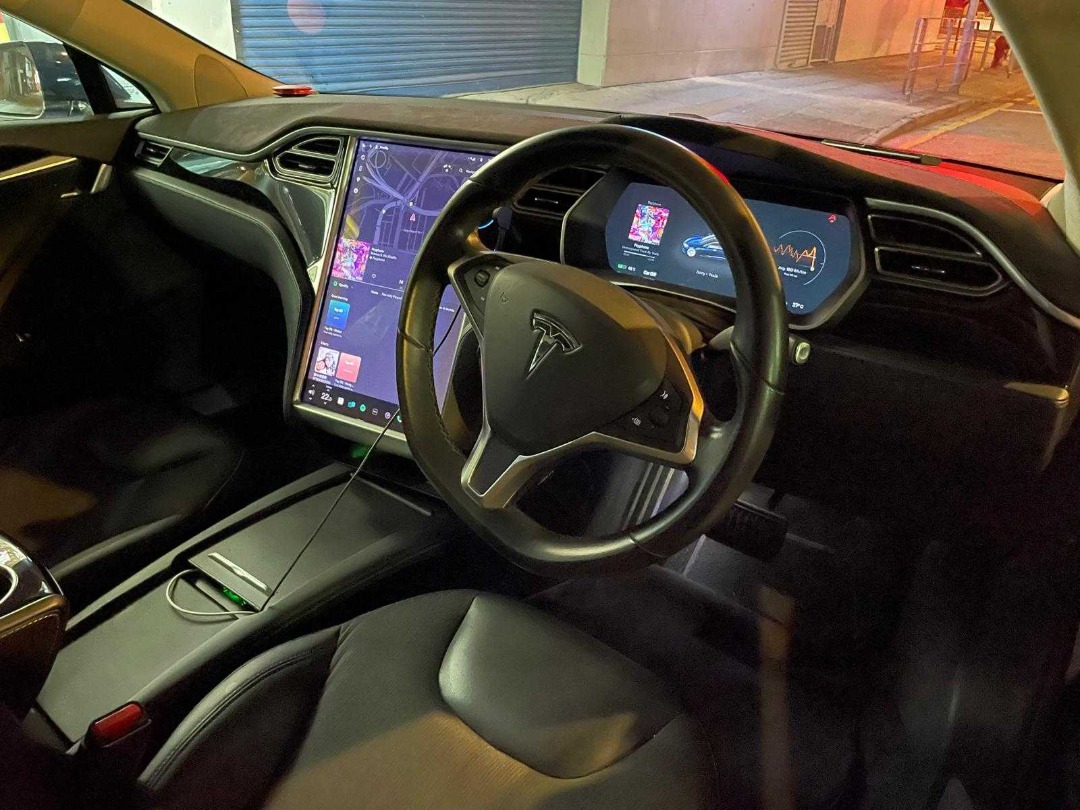Tesla MODEL S 70 Auto498292542649159686