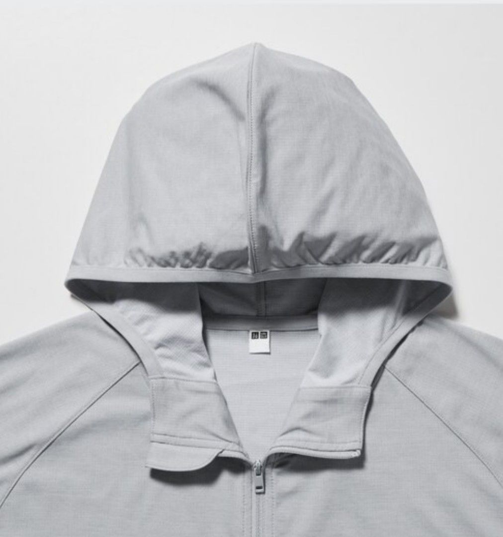 Uniqlo UV Protection Dry-Ex (Category: Activewear) located in Mandaluyong City. Submitted by stockoverflow (Listing ID 1369155004, Image 3). Description: Uniqlo UV Protection Dry-EX Size XL Bought April 2025.