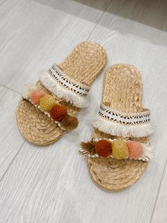 由 lamoonee (刊登 ID 1369467397，圖片 1) 提交，位於 的 (類別：)，說明：。