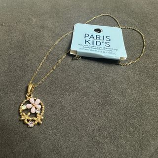全場$25！日牌PARIS KIDS 全新花花頸鏈 未剪牌 日本可愛飾物品牌 日本購入 只得一條 禮物64208958533634110