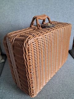 （分類：）位於 。 由 gajdvdj00001 提交（商品編號 1369407019，圖片 1）。簡介： 。