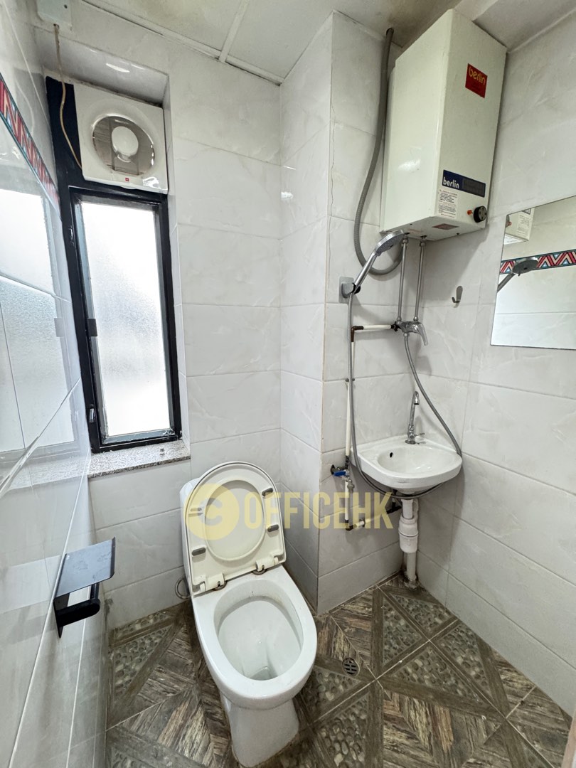 New蒲岗特色平台工业大厦 with internal toilet, near Mikiki63438311862530114