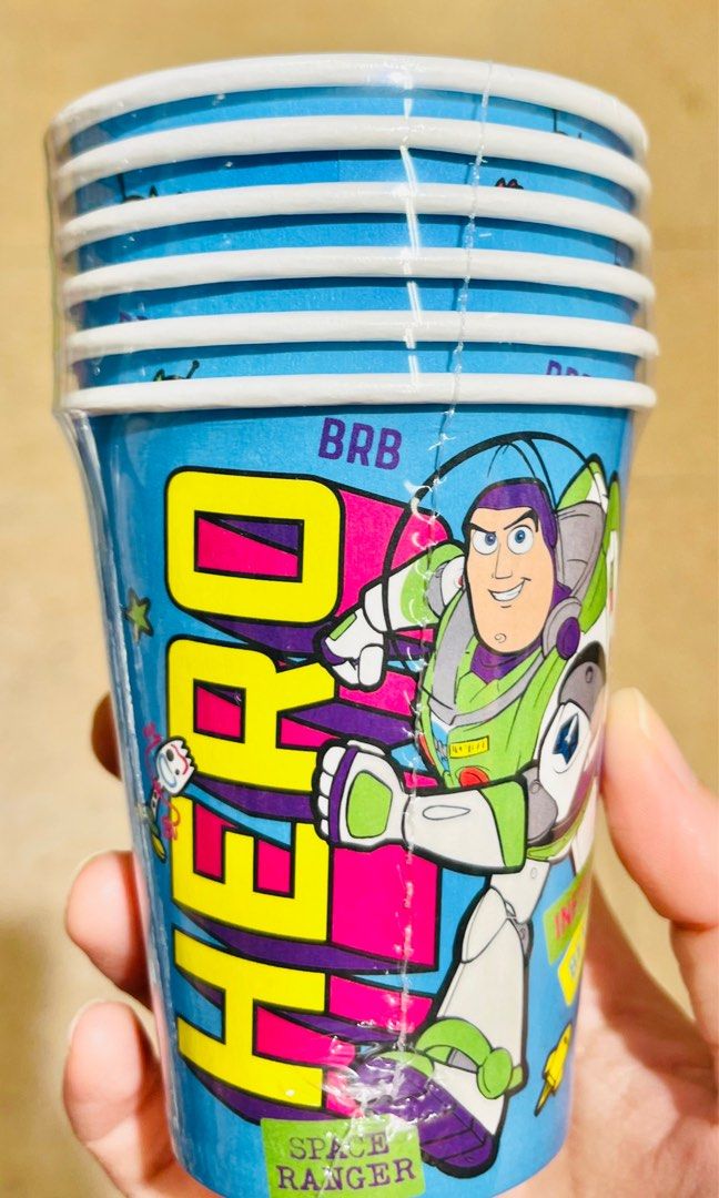 現貨🥛正版 迪士尼 派對紙杯 史迪仔 / 反斗奇兵 巴斯光年 / 勞蘇 / 大鼻鋼牙 / 米奇老鼠 米妮 唐老鴨公仔 兒童生日派對 百日宴 結婚派對 聖誕派對 萬聖節派對 餐飲用品 餐桌用品 即棄紙杯 DISNEY TOY STORY BUZZ / STITCH / MICKEY MINNIE MOUSE / CHIPS & DALE CARTOON BIRTHDAY WEDDING CHRISTMAS XMAS WEDDING NEW YEAR PARTY PAPER CUPS （分類：廚水杯、水壺）位於 Hong Kong。 由 swroom 提交（商品編號 1369463542，圖片 3）。簡介： 💖$55 ( 6個 ), $100 ( 12個 ) ，全新未開封 🎁節日銷情迅速請早訂購，售完即止‼️ 🛍更多卡通精品玩具FOLLOW US ： carousell.com/swroom 📥INBOX 購買請提供以下資料 ： ▫️ 款式及件數 ▫️付款方式 : PAYME / 