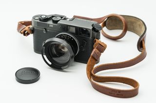 （分類：）位於 。 由 altezzau 提交（商品編號 1366513827，圖片 1）。簡介： 。