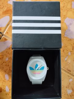 (Category: ) located in . Submitted by thrift0420 (Listing ID 1369360624, Image 1). Description: .