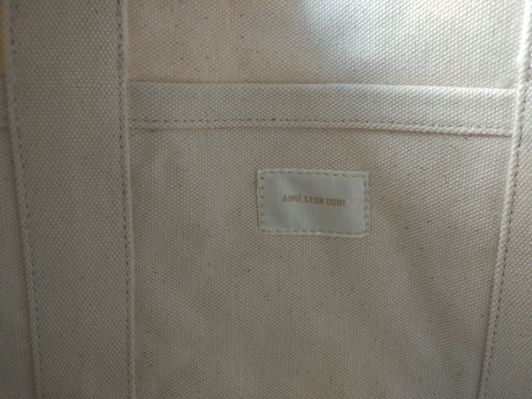 Aime Leon Dore Unisphere Tote Bag (Category: Luxury Bags & Wallets) located in Pasay City. Submitted by denimdude.ph (Listing ID 1369403788, Image 3). Description: .