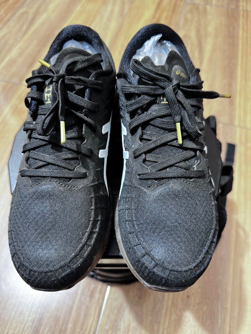 ASICS GEL QUANTUM INFINITY (Category: Sneakers) located in Makati City. Submitted by packagefromus (Listing ID 1369411801, Image 1). Description: WOMENS RUNNING SURE USED TWICE ONLY FOR YOGA GOOD CONDITION NO ISSUE 10/10 condition Size 37 euro womens RFS : Decluttering Mode of Payment: GCASH BPI SEABANK UNION BANK CIMB GOTYM .