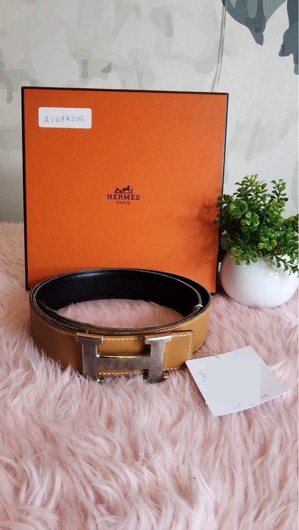 Authentic Hermes Belt with Box (Category: Luxury Accessories) located in Manaoag. Submitted by intheseoulph.shark (Listing ID 1369351622, Image 2). Description: Authentic Hermes Belt with Box With signs of usage on the holes.