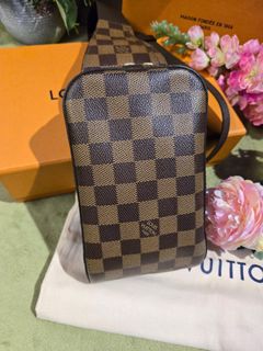 (Category: ) located in . Submitted by chloe_luxuries (Listing ID 1369456397, Image 1). Description: .